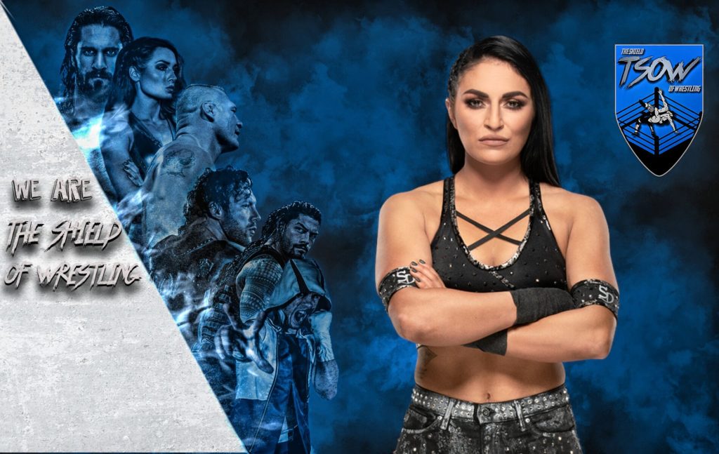 Sonya Deville mette in guardia Becky Lynch