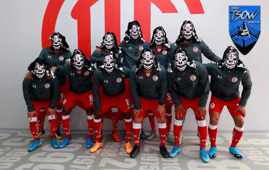 Il Toluca FC omaggia La Parka