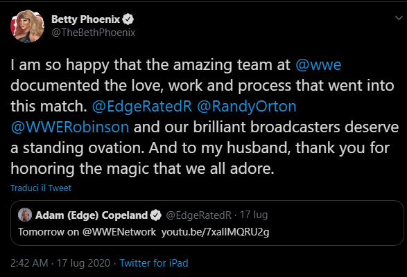 Beth Phoenix fa i complimenti a Randy Orton e Edge