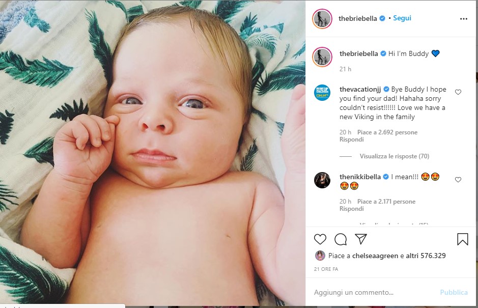 Nikki Bella e Brie Bella rendono noti i nomi dei loro neonati