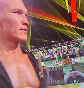 SummerSlam: un fan manda un messaggio a Randy Orton tramite WWE ThunderDome