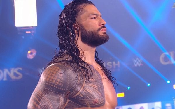 Roman Reigns si presenta con un nuovo look a Clash of Champions