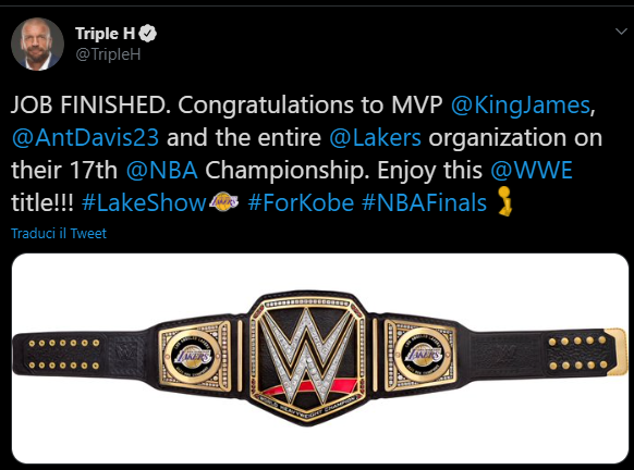 Los Angeles Lakers: la WWE celebra la vittoria con una cintura celebrativa