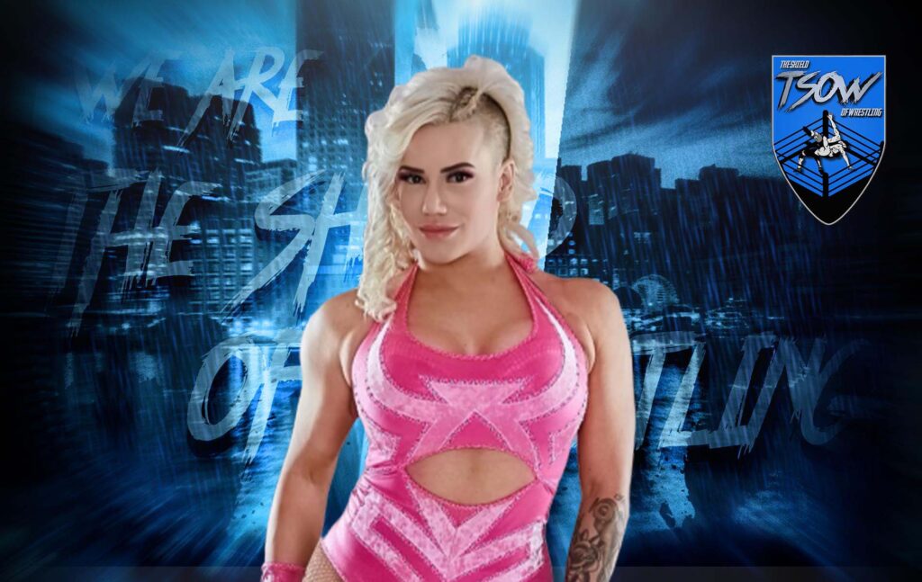 Taya Valkyrie firma con la WWE!