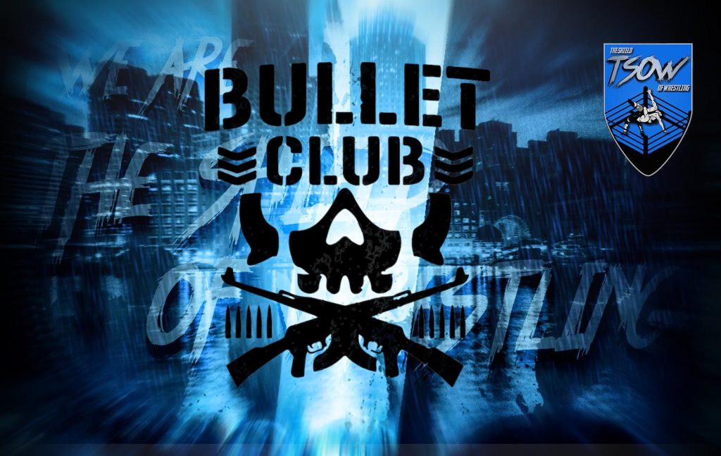 BULLET CLUB: Jay White caccia i G.O.D.