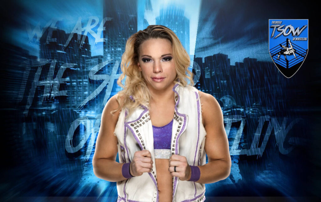 Zoey Stark colpisce Trish Stratus nel post match a Payback
