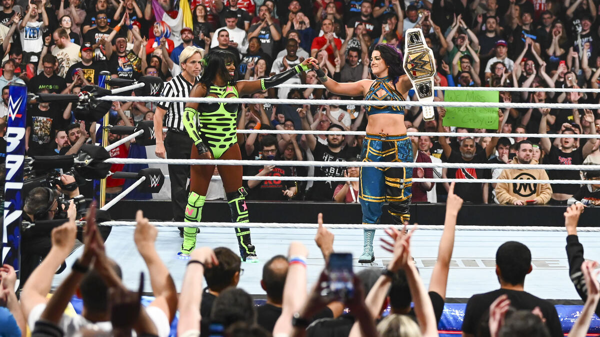 Bayley festeggia la vittoria! - (Fonte: WWE.com)