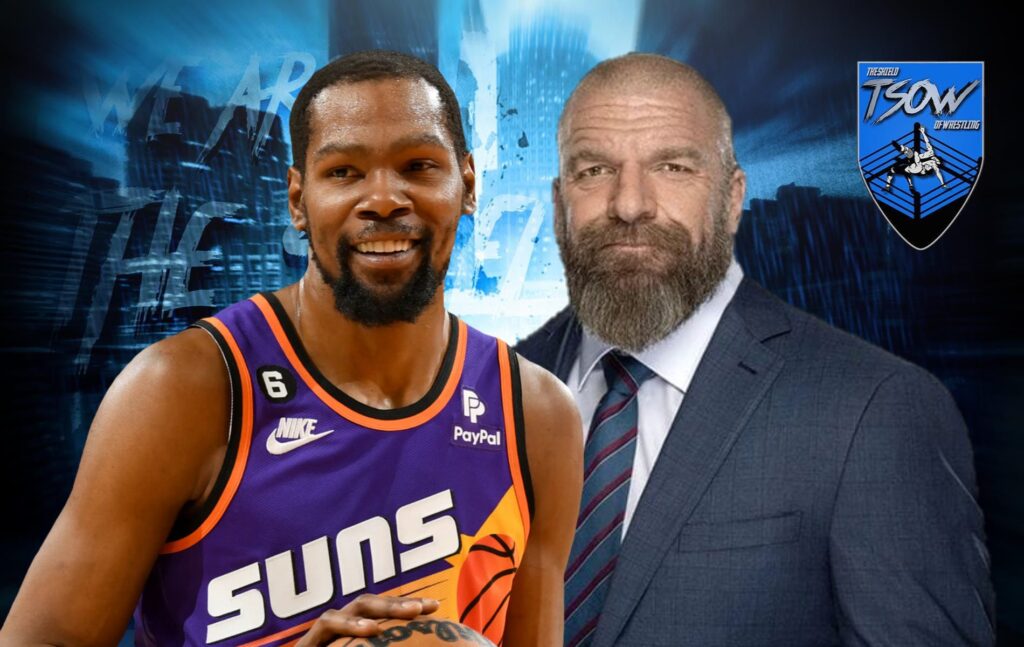 Triple H regala a Kevin Durant uno speciale WWE Championship