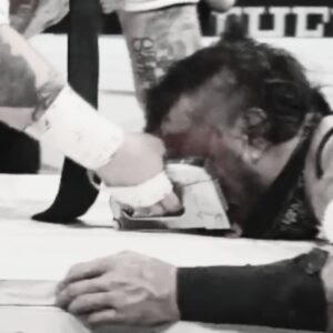 Mance Warner e Sami Callihan, spot folle con la spillatrice