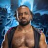 Xavier Woods mostra il lipoma rimosso dalla sua testa